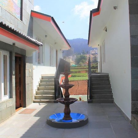 Two Seas Residence Ooty Buitenkant foto