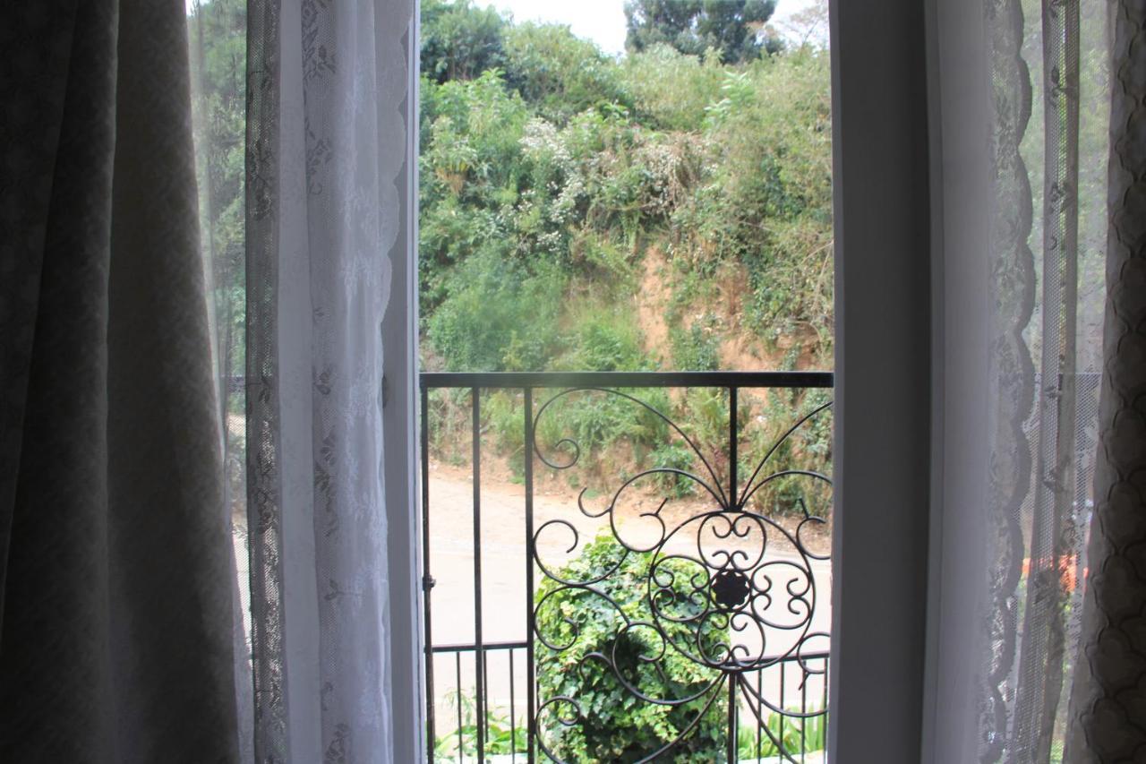 Two Seas Residence Ooty Buitenkant foto