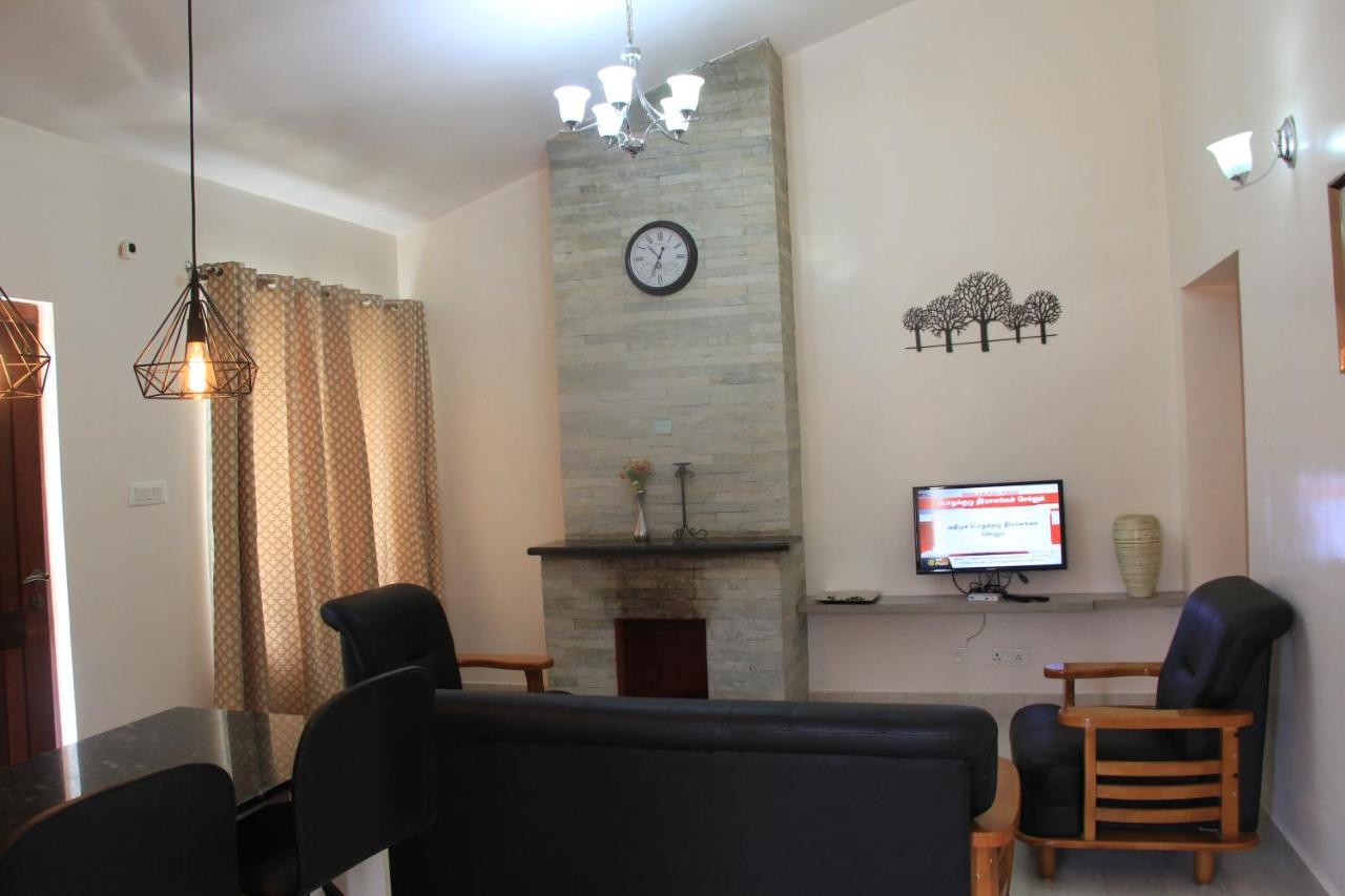 Two Seas Residence Ooty Buitenkant foto