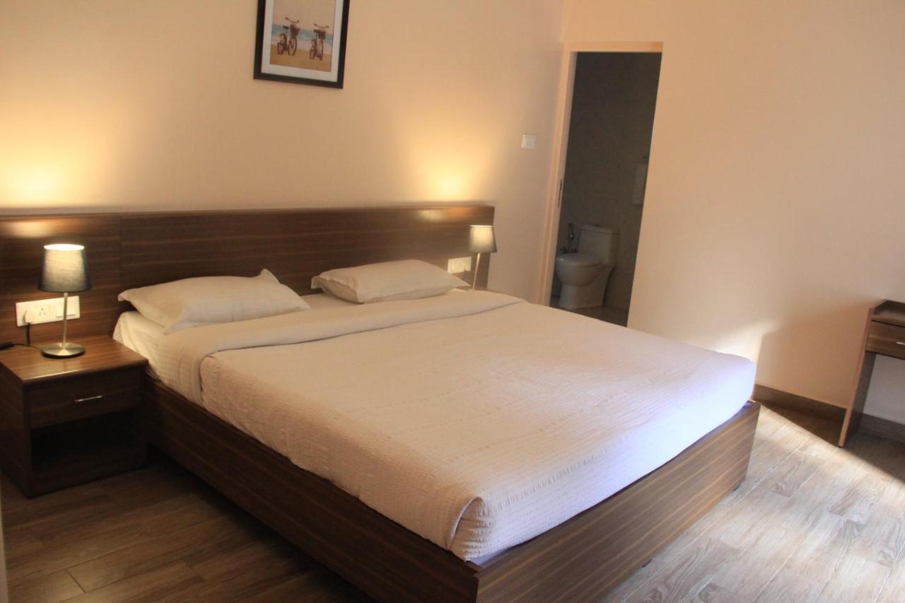 Two Seas Residence Ooty Buitenkant foto