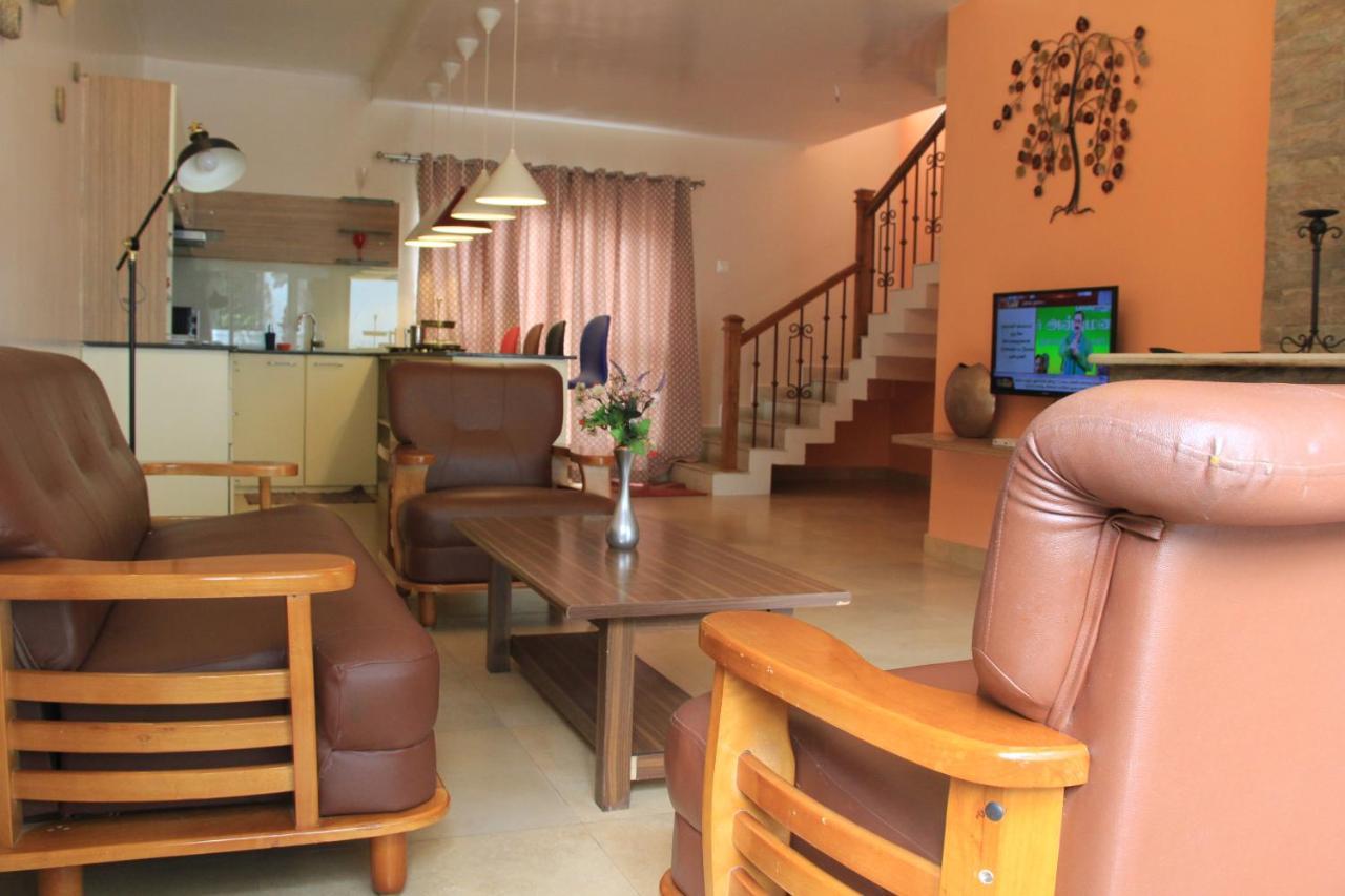Two Seas Residence Ooty Buitenkant foto