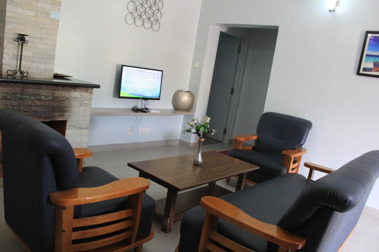 Two Seas Residence Ooty Buitenkant foto