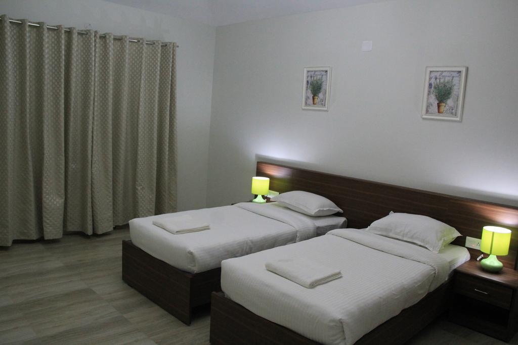 Two Seas Residence Ooty Buitenkant foto